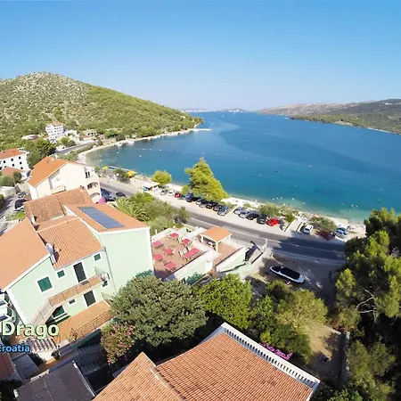 Drago アパート *