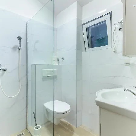 アパート Drago *